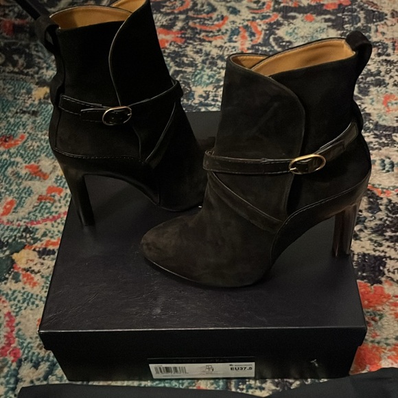 Ralph Lauren Black Suede Heeled Stiletto Booties NWOT - Picture 6 of 10